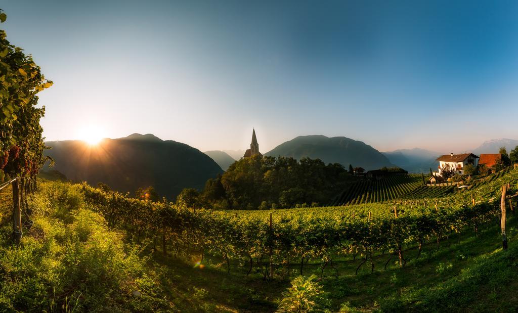 Tollhof Villa Bolzano Exterior foto