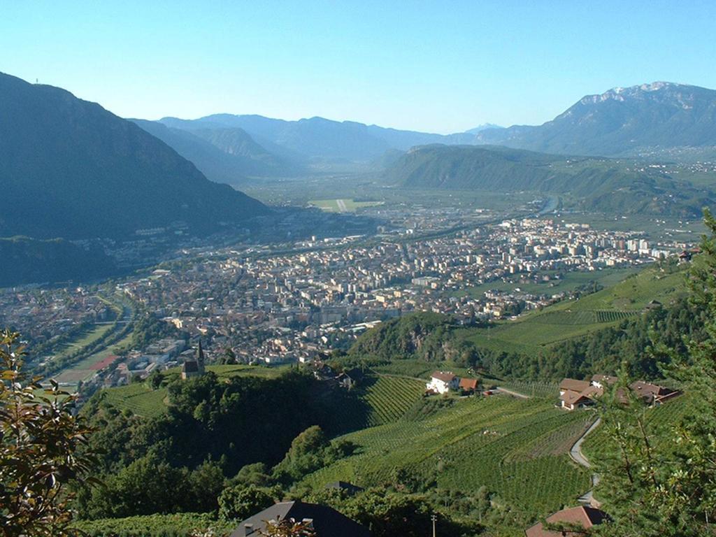 Tollhof Villa Bolzano Exterior foto